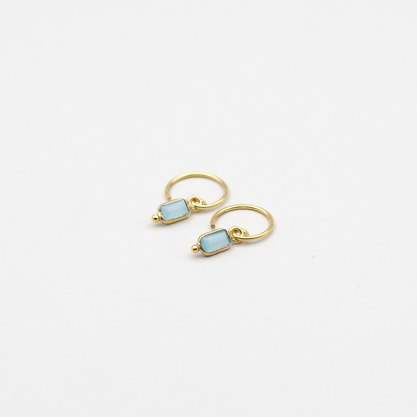 Chalcedon Creolen Gold